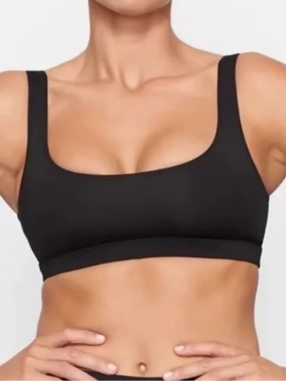 SKIMS Black Scoop Bikini Top